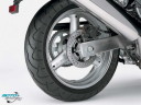 Suzuki_SV650_2003_freinAR_stmzt.JPG